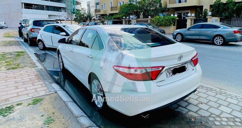 Toyota Camry SE 2016 GCC | 230K KM | No Accident | Pearl White
